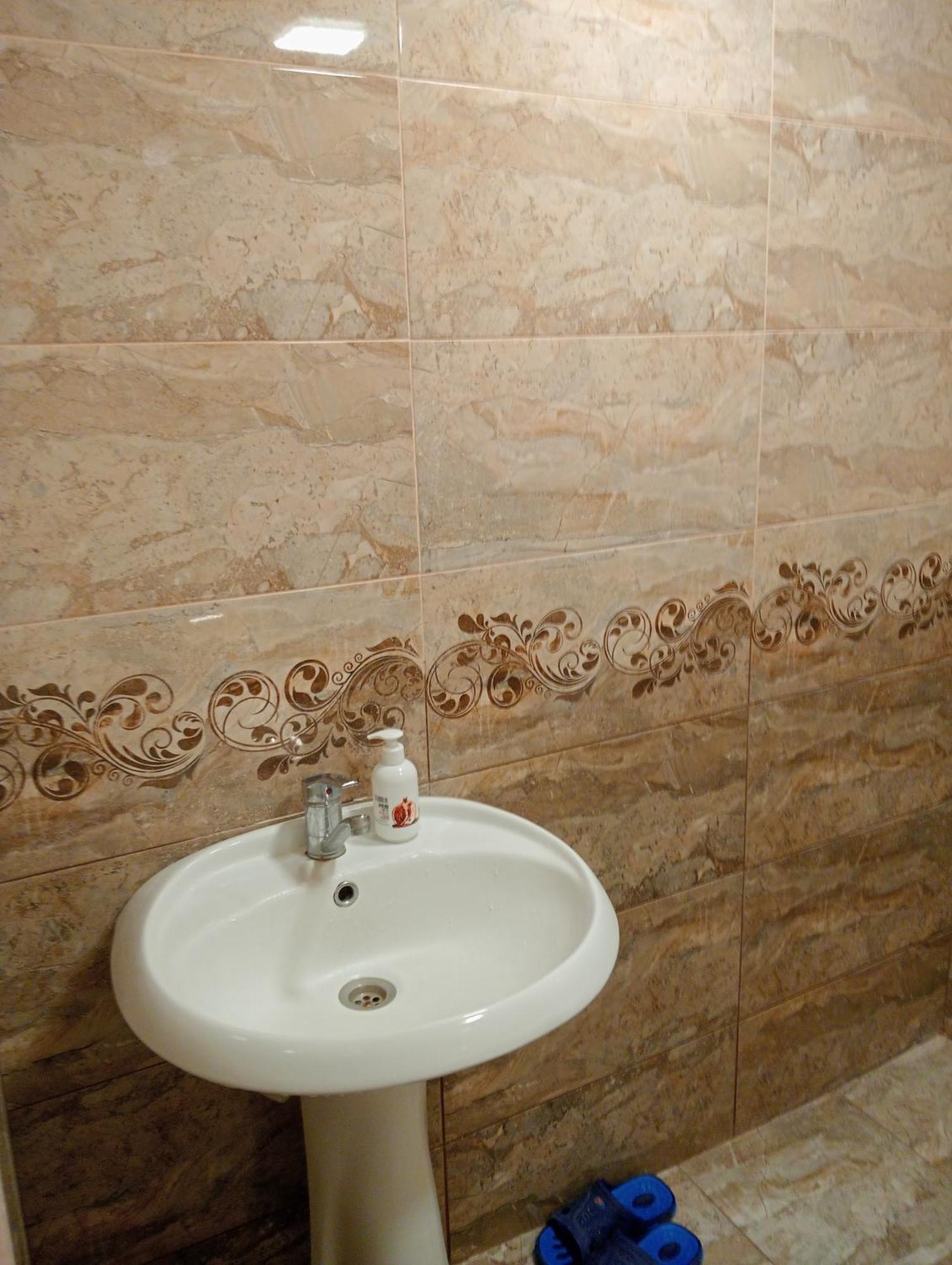 Apartment On The Delara Aliyeva Street Baku Exterior photo